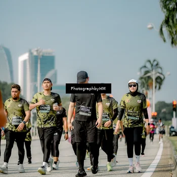 Runner Photo 6756116