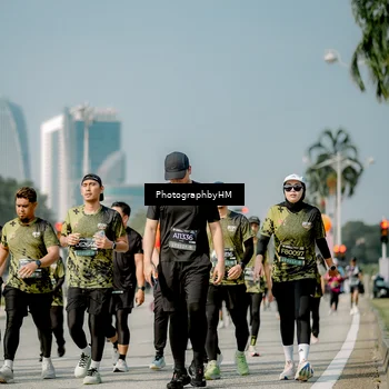 Runner Photo 6756128