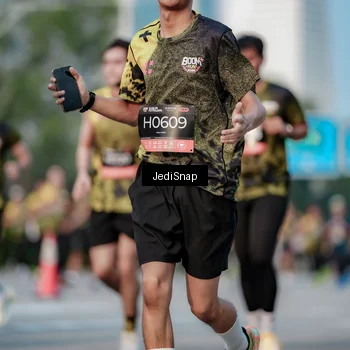 Runner Photo 6756174
