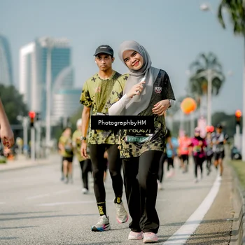 Runner Photo 6756190