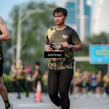 Runner Photo 6756207