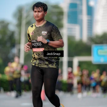 Runner Photo 6756219