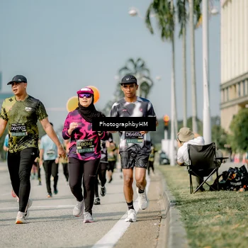 Runner Photo 6756237