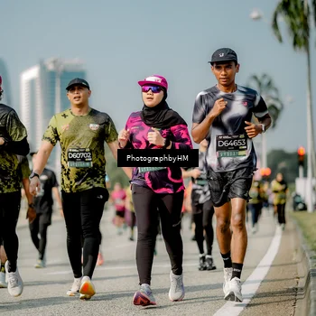 Runner Photo 6756241