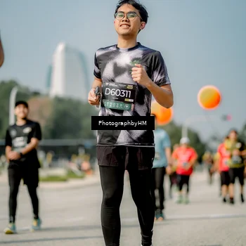 Runner Photo 6756248