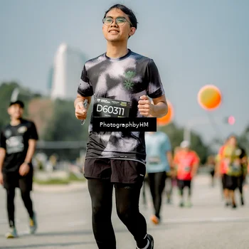 Runner Photo 6756259