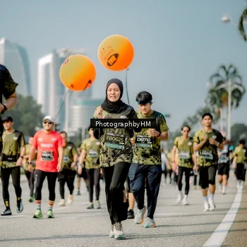 Runner Photo 6756275