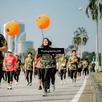 Runner Photo 6756277