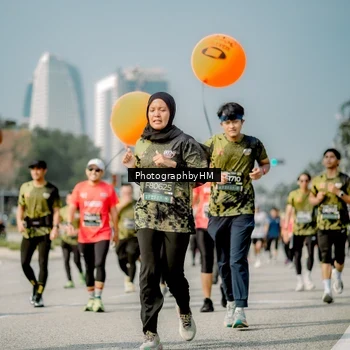 Runner Photo 6756289