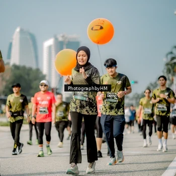 Runner Photo 6756290