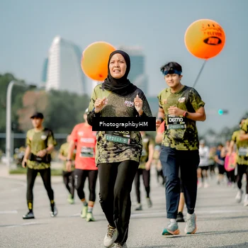 Runner Photo 6756367
