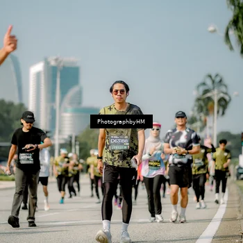 Runner Photo 6756386