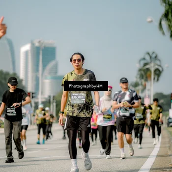 Runner Photo 6756390