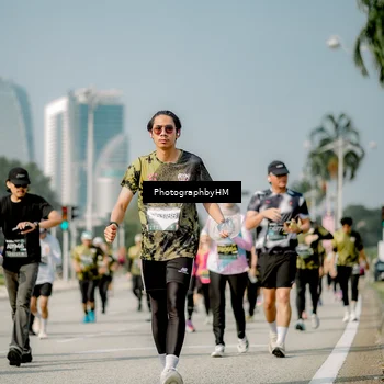 Runner Photo 6756397