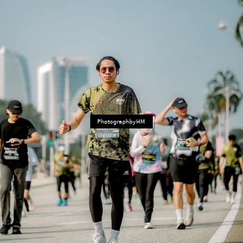 Runner Photo 6756402