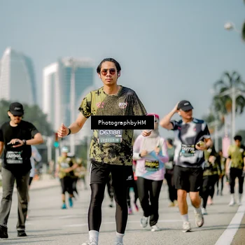 Runner Photo 6756414