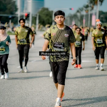 Runner Photo 6756443