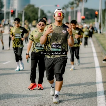 Runner Photo 6756470