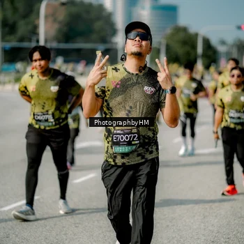 Runner Photo 6756474