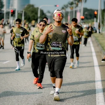 Runner Photo 6756476