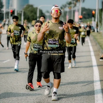 Runner Photo 6756485