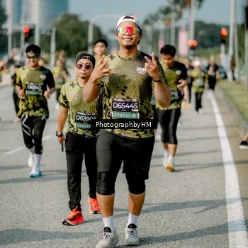 Runner Photo 6756489