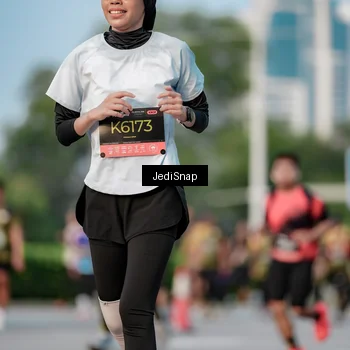 Runner Photo 6756519