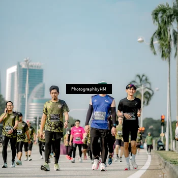 Runner Photo 6756641