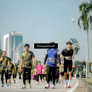 Runner Photo 6756646