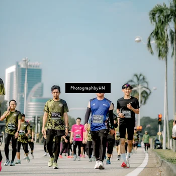 Runner Photo 6756650
