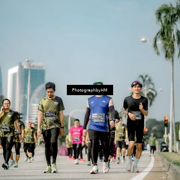 Runner Photo 6756653