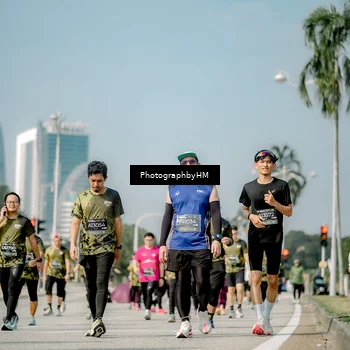 Runner Photo 6756667