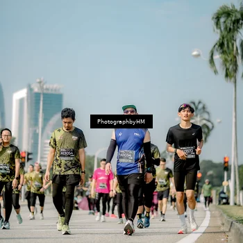 Runner Photo 6756680
