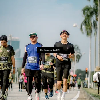 Runner Photo 6756708