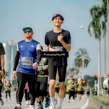 Runner Photo 6756718