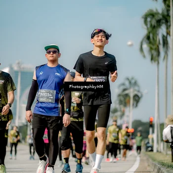 Runner Photo 6756728