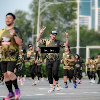 Runner Photo 6756733