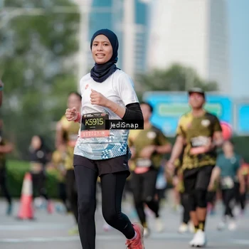 Runner Photo 6756755