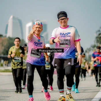 Runner Photo 6756757
