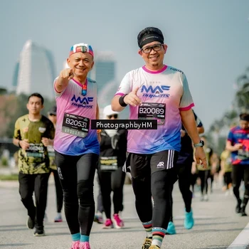 Runner Photo 6756760