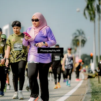 Runner Photo 6756762