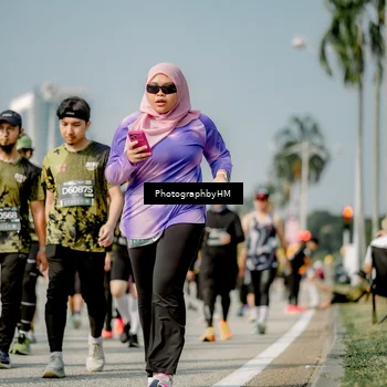 Runner Photo 6756776