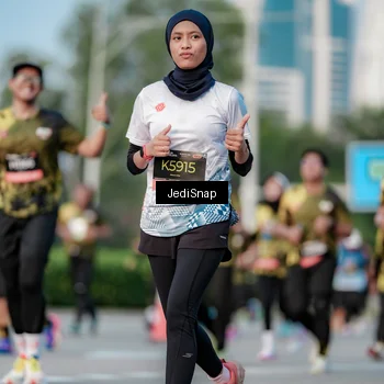 Runner Photo 6756821