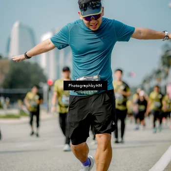 Runner Photo 6756845