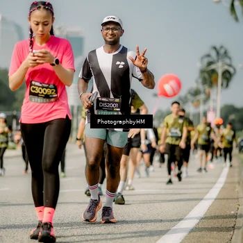 Runner Photo 6756873