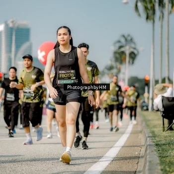 Runner Photo 6756903
