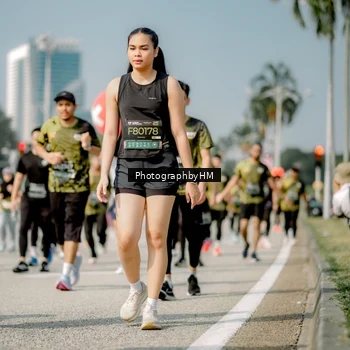Runner Photo 6756909