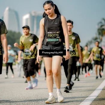 Runner Photo 6756921