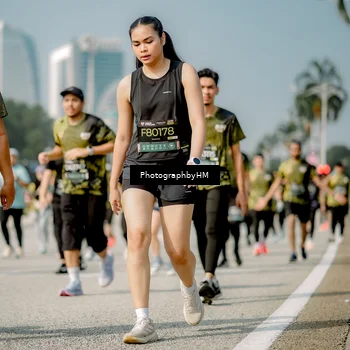 Runner Photo 6756925