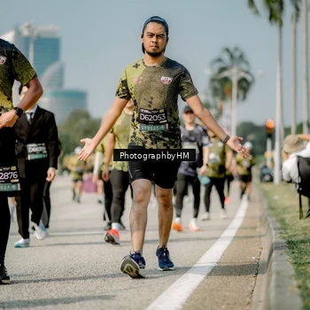 Runner Photo 6756957